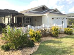 BEAUTIFULLY Decorated 2/2 Villa w/GAS GOLF CART & GAS BBQ