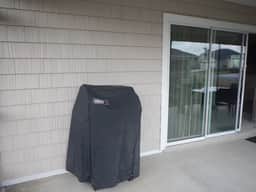 Large 2 Bdrm & Den Designer home w/Golf Cart & WiFi!