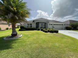 Stunning 3/2 Home w/Gas Golf Cart, BBQ Grill, and FREE WiFi!!