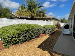 Beautiful 3 Bdrm Villa Close to Lake Sumter Landing with Free WiFi!
