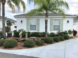 BEAUTIFULLY Decorated Villa w/ GAS GOLF CART!