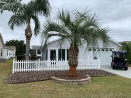 Central Location!! Beautiful Villa with 2 Seater Gas Golf Cart & WIFI
