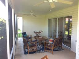 3-Bedroom Retreat near Brownwood Paddock Park: Your Ideal Villages Getaway