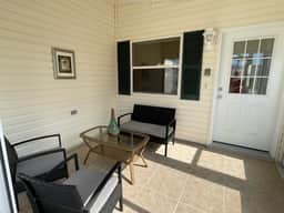 Duval Hideaway: Lanai Mornings, Breezy Golf-Cart Days, Easy Living.