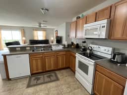 Beautiful Patio Villa w/ GOLF CART Close to Brownwood Paddock Square