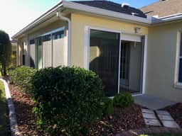 Amazing! Dog Friendly Home w/ 2 Golf Carts & Walking Distance to Lake Sumter!