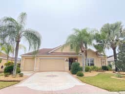 Spectacular Hot Tub w/ Pool Home on Beautiful Golf Course View,BBQ, & WiFi!