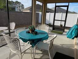 Recently Updated 3 Bdrm Villa, Free WiFi, 4 person Golf Cart Included