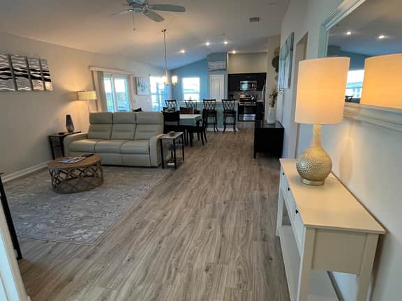 Citrus Grove Luxury Gem including BBQ Grill, and a Fire Pit Bliss!