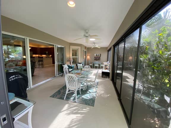 Beautiful 3 Bdrm 2 Ba home Conveniently Located FREE WiFi!