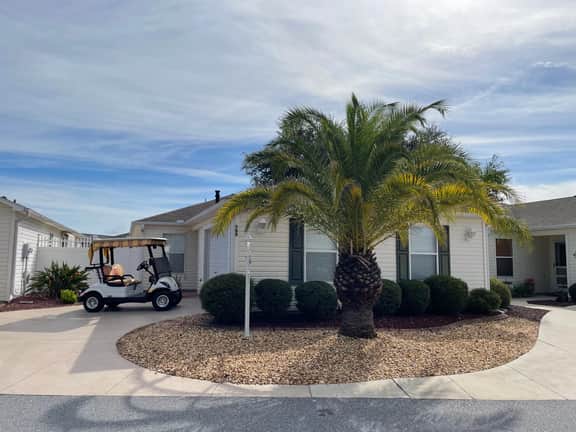 Beautiful 2/2 Villa Conveniently Located w/BBQ Grill & FREE WiFi!