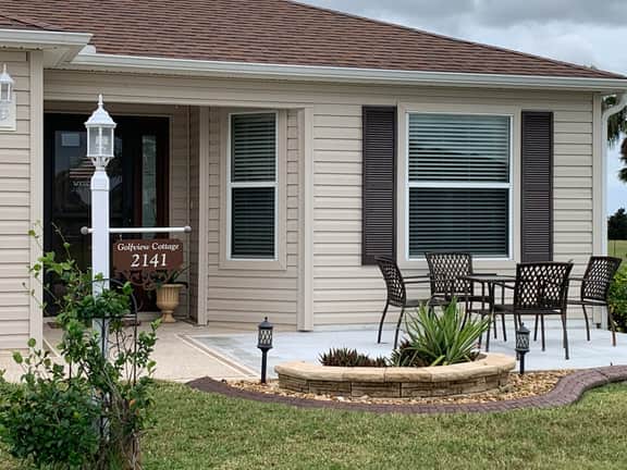GOLFVIEW Cottage - Charming Home w/Great View! Golf Cart, BBQ, & WiFi