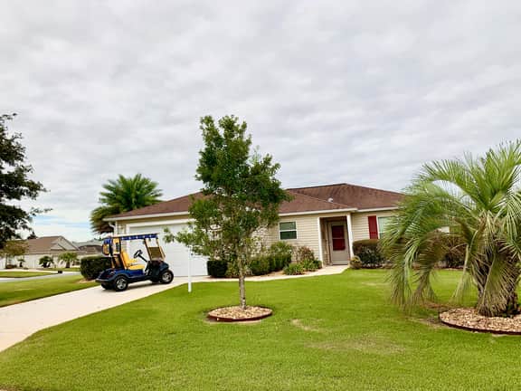 Beautiful 3/2 Home with gas Golf Cart & WiFi Located in Tamarind Grove
