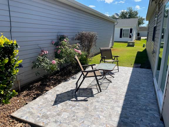Lynnhaven Charmer With Cozy Vibes And Pet-friendly Ease Between the Squares