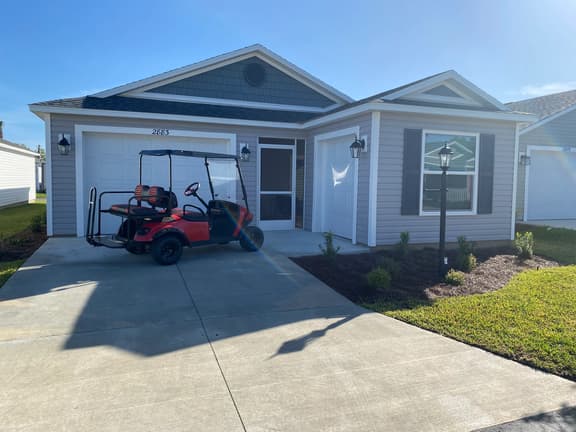 Beautiful Brand  New 2/2 Villa w/ GOLF CART & FREE WiFi!