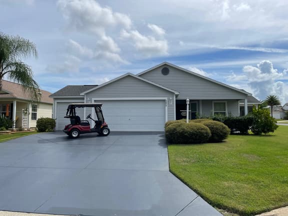 This Amazing Home Has it ALL! Gas Golf Cart, BBQ, Bikes & close to the FUN