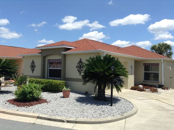 Peacefully & Conveniently Located w/BBQ Grill & FREE WiFI! ALL Pets Welcome!