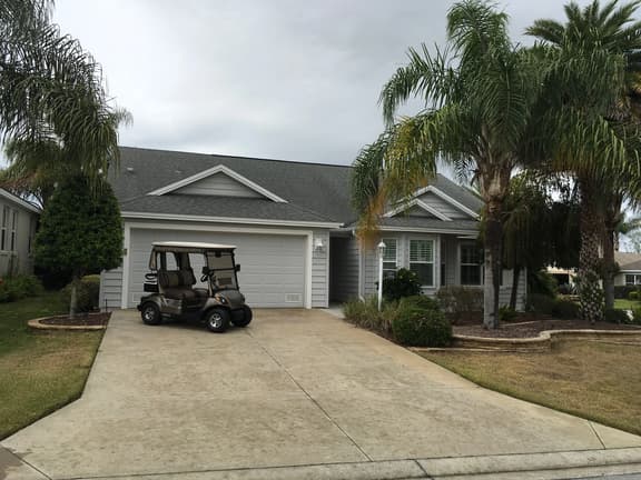 Beautiful Spacious Home Conveniently Located w/Golf Cart, BBQ, & WiFi!!